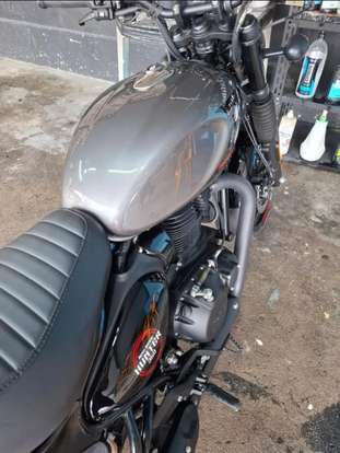 ROYAL ENFIELD-HUNTER 350-2024