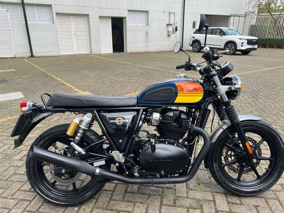 ROYAL ENFIELD INTERCEPTOR 