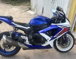 SUZUKI GSX-R750 SUZUKI GSX-R750