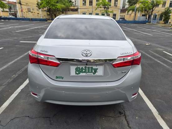 TOYOTA-COROLLA-2016
