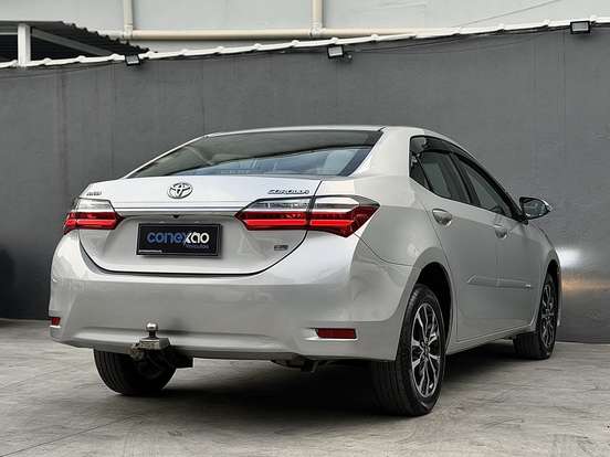 TOYOTA-COROLLA-2017