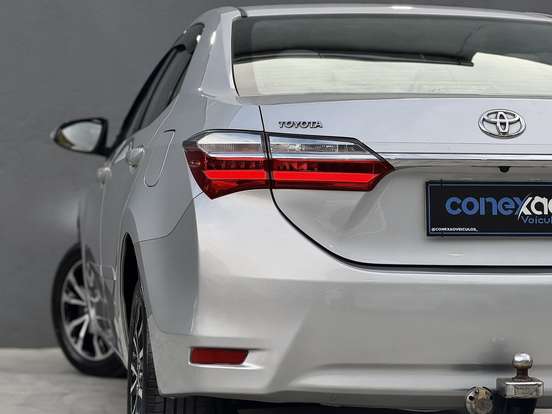 TOYOTA-COROLLA-1.8 GLI 16V FLEX 4P AUTOMÁTICO TOYOTA-COROLLA-2017