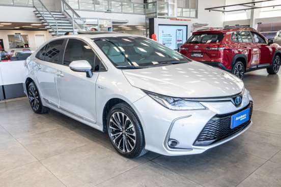 TOYOTA-COROLLA-2025