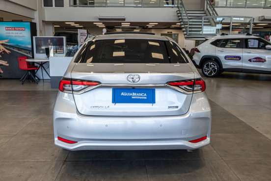 TOYOTA-COROLLA-2025