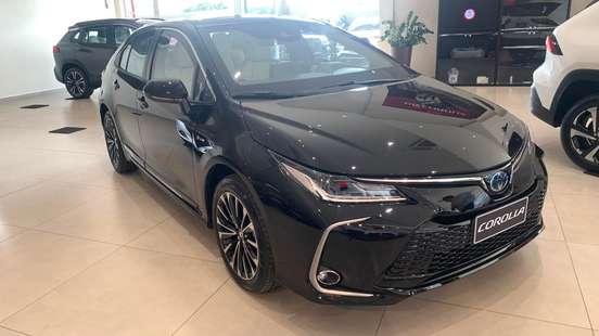 TOYOTA-COROLLA-2026