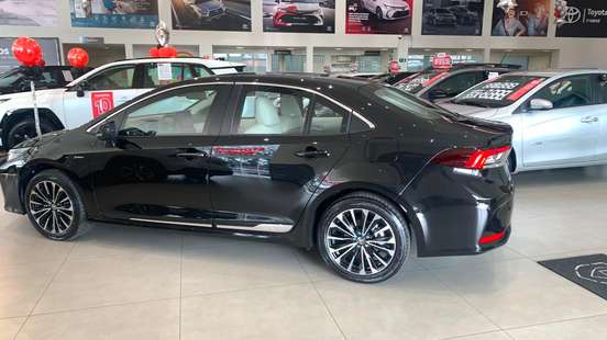 TOYOTA-COROLLA-2026