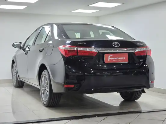 TOYOTA-COROLLA-2015