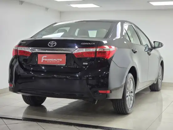 TOYOTA-COROLLA-2015