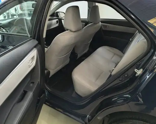 TOYOTA-COROLLA-2015