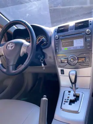 TOYOTA-COROLLA-2013