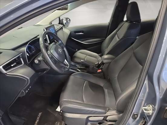 TOYOTA-COROLLA-2024