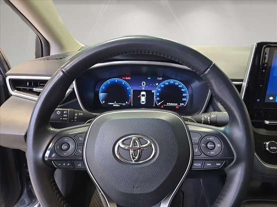TOYOTA-COROLLA-2024
