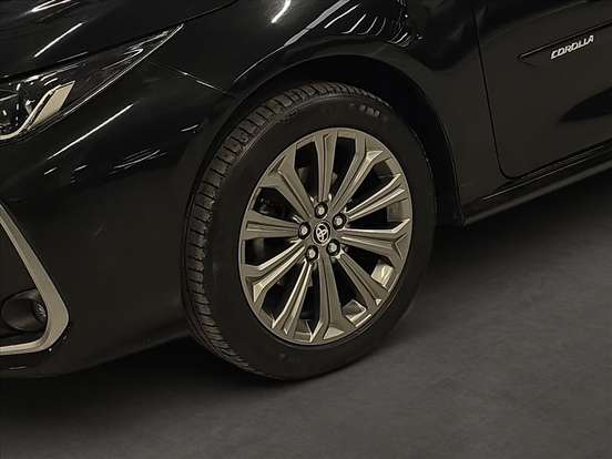 TOYOTA-COROLLA-2019