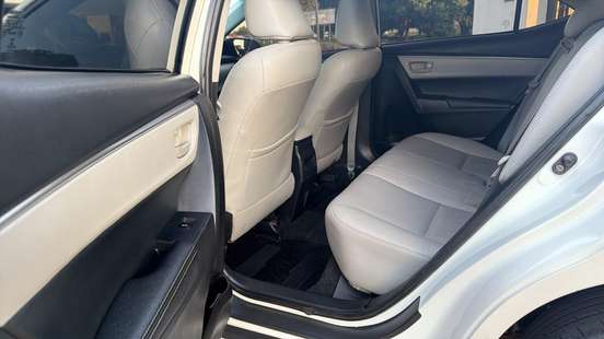 TOYOTA-COROLLA-2016