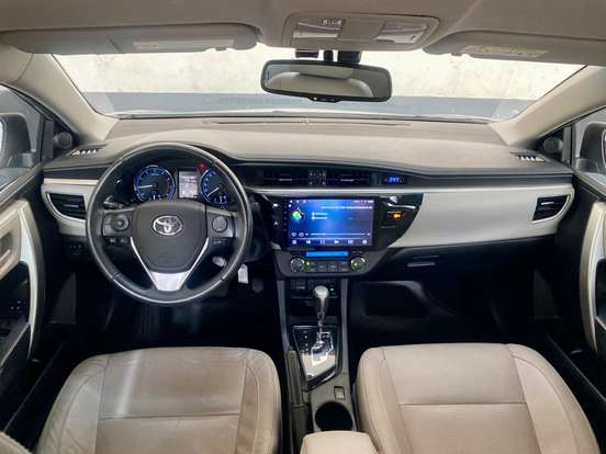 TOYOTA-COROLLA-2015