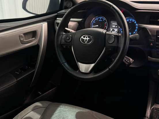 TOYOTA-COROLLA-2.0 XEI 16V FLEX 4P AUTOMÁTICO TOYOTA-COROLLA-2016