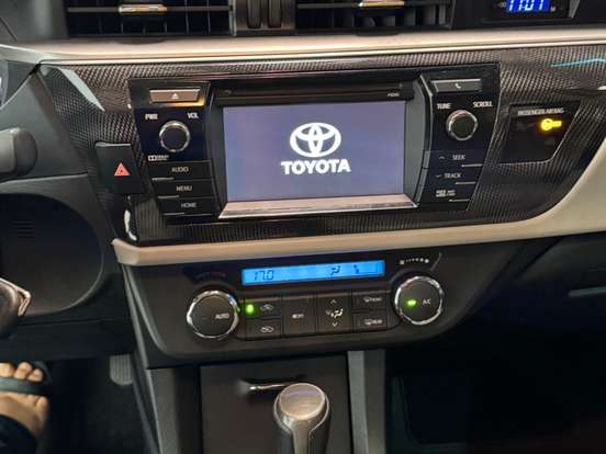 TOYOTA-COROLLA-2.0 XEI 16V FLEX 4P AUTOMÁTICO TOYOTA-COROLLA-2016