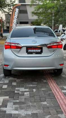 TOYOTA-COROLLA-2014