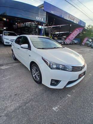 TOYOTA-COROLLA-2015