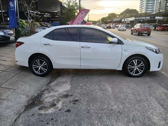 TOYOTA-COROLLA-2015