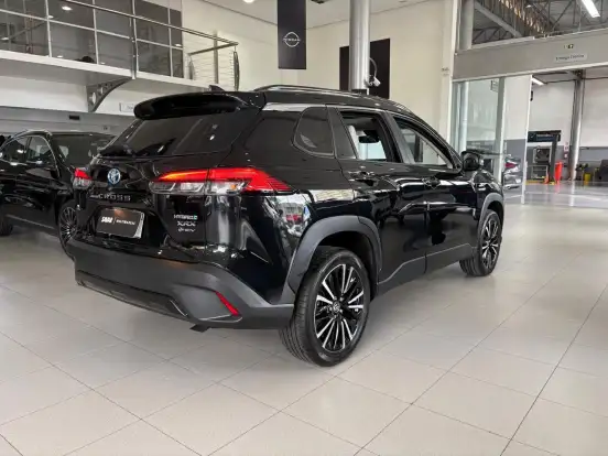 TOYOTA-COROLLA CROSS-2025
