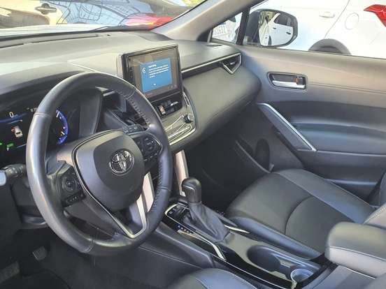 TOYOTA-COROLLA CROSS-2023