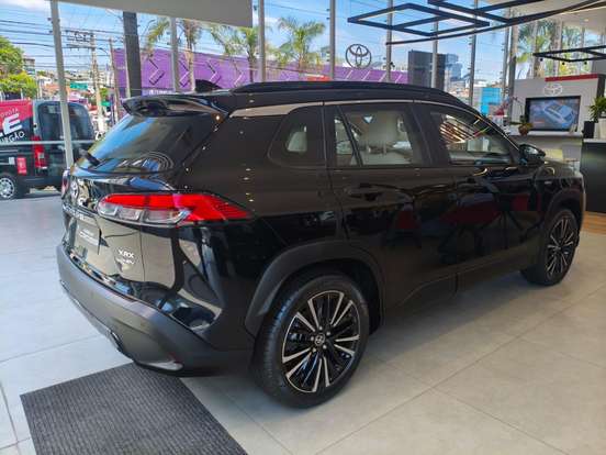TOYOTA-COROLLA CROSS-2026