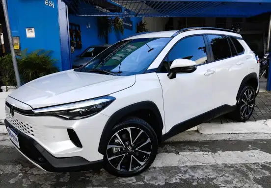 TOYOTA-COROLLA CROSS-2024