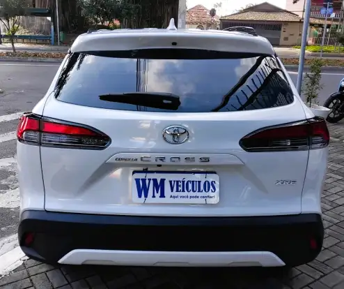 TOYOTA-COROLLA CROSS-2024