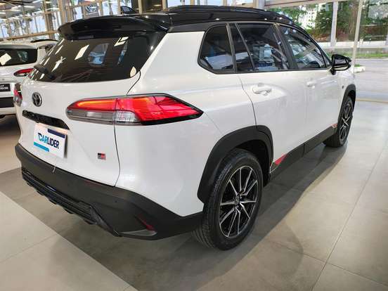 TOYOTA-COROLLA CROSS-2023