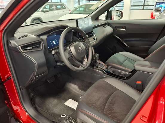 TOYOTA-COROLLA CROSS-2026