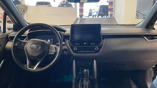 TOYOTA-COROLLA CROSS-2024