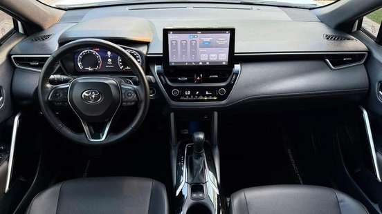 TOYOTA-COROLLA CROSS-2025