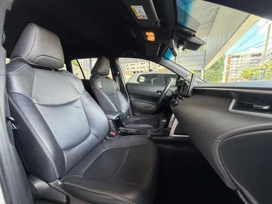 TOYOTA-COROLLA CROSS-2023