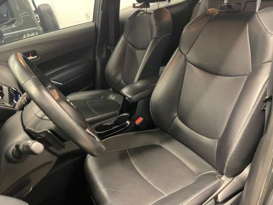 TOYOTA-COROLLA CROSS-2023