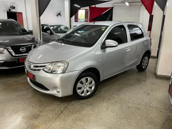TOYOTA ETIOS 1.3 X 16V FLEX 4P MANUAL