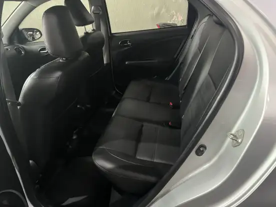 TOYOTA-ETIOS-2018