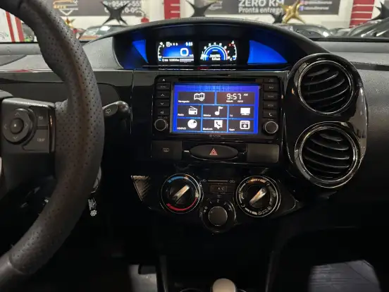 TOYOTA-ETIOS-2016