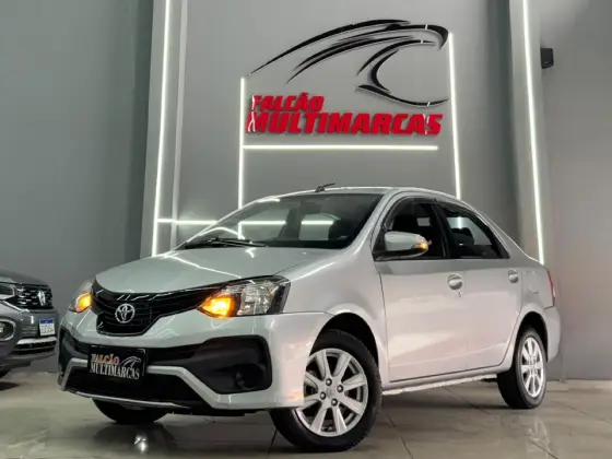 TOYOTA ETIOS 1.5 X PLUS SEDAN 16V FLEX 4P AUTOMÁTICO