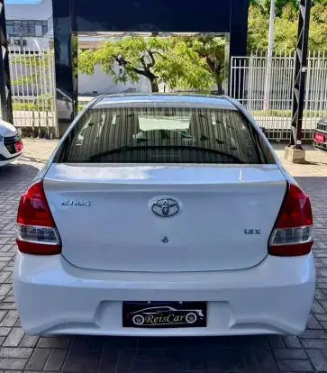 TOYOTA-ETIOS-1.5 X SEDAN 16V FLEX 4P MANUAL TOYOTA-ETIOS-2017