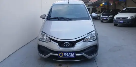TOYOTA-ETIOS-2017