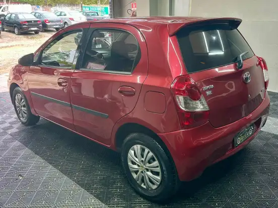 TOYOTA-ETIOS-1.5 XS 16V FLEX 4P MANUAL TOYOTA-ETIOS-2014