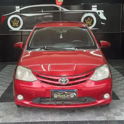 TOYOTA-ETIOS-2014