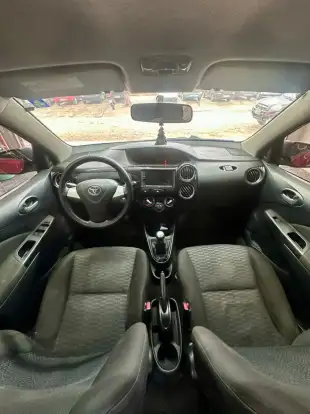 TOYOTA-ETIOS-1.5 XS 16V FLEX 4P MANUAL TOYOTA-ETIOS-2014