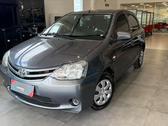 TOYOTA-ETIOS-1.3 X 16V FLEX 4P MANUAL TOYOTA-ETIOS-2015