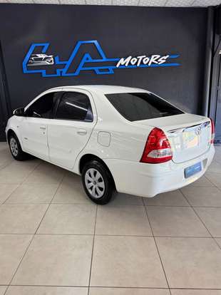 TOYOTA-ETIOS-1.5 XLS 16V FLEX 4P MANUAL TOYOTA-ETIOS-2014