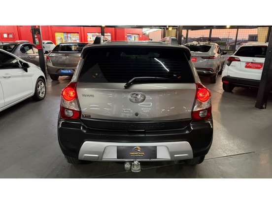 TOYOTA-ETIOS CROSS-1.5 16V FLEX 4P AUTOMÁTICO TOYOTA-ETIOS CROSS-2017
