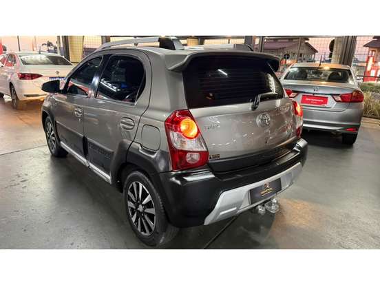 TOYOTA-ETIOS CROSS-1.5 16V FLEX 4P AUTOMÁTICO TOYOTA-ETIOS CROSS-2017