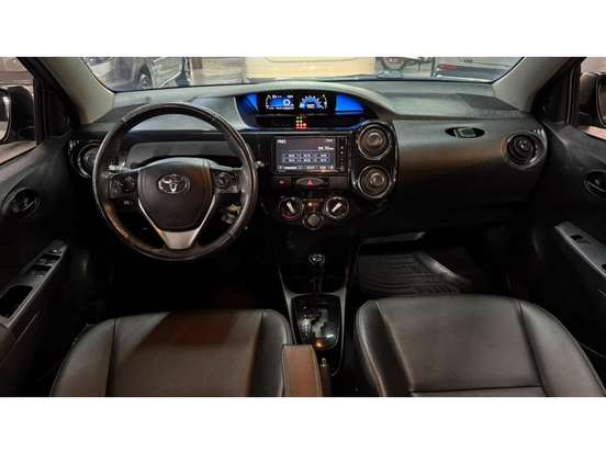 TOYOTA-ETIOS CROSS-1.5 16V FLEX 4P AUTOMÁTICO TOYOTA-ETIOS CROSS-2017