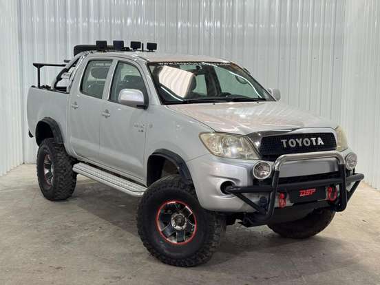 TOYOTA-HILUX-2.5 STD 4X4 CD 16V TURBO DIESEL 4P MANUAL TOYOTA-HILUX-2009